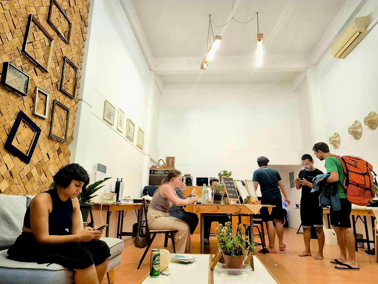 Youyen Hostel Bangkok Buitenkant foto