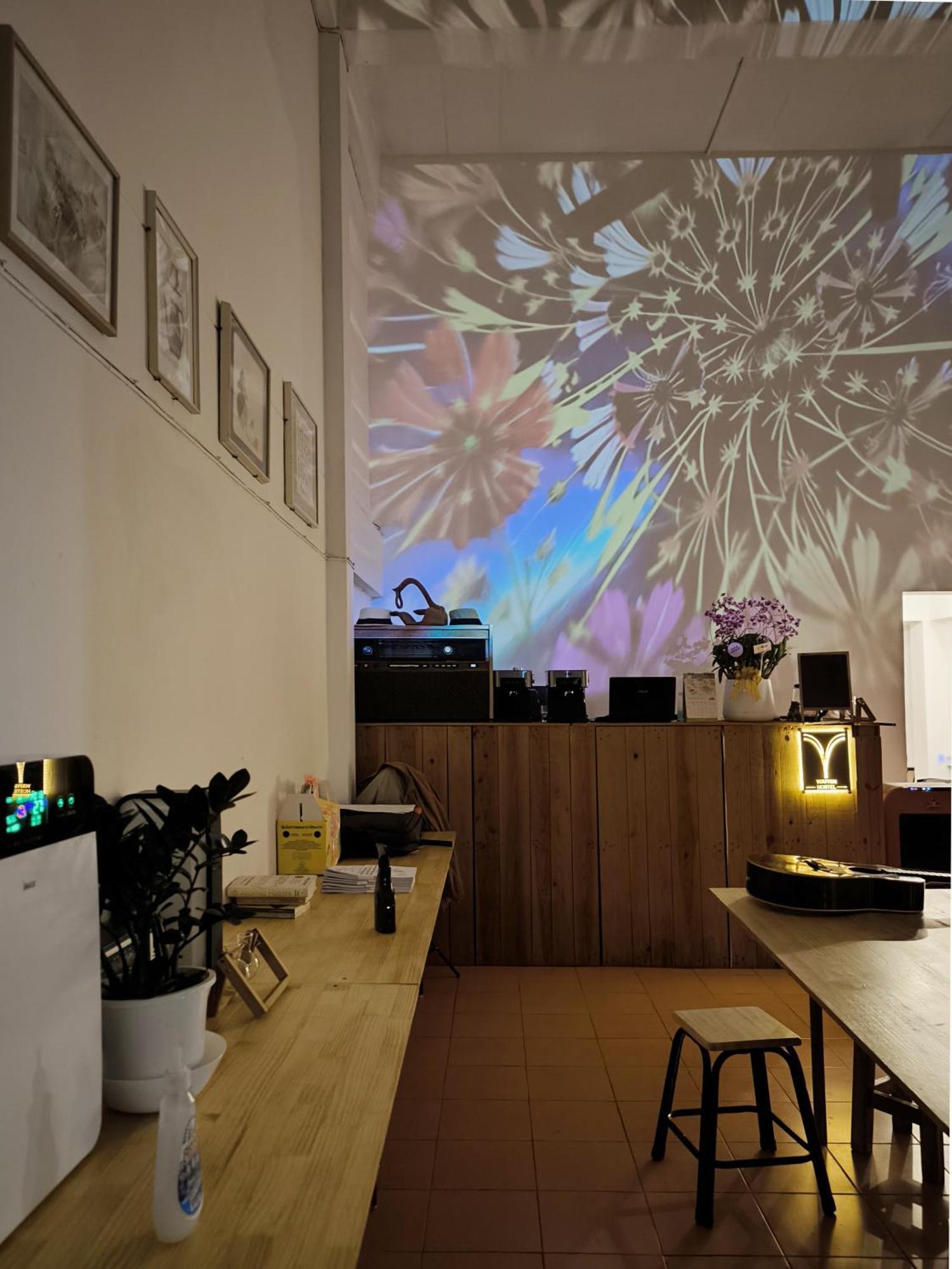 Youyen Hostel Bangkok Buitenkant foto