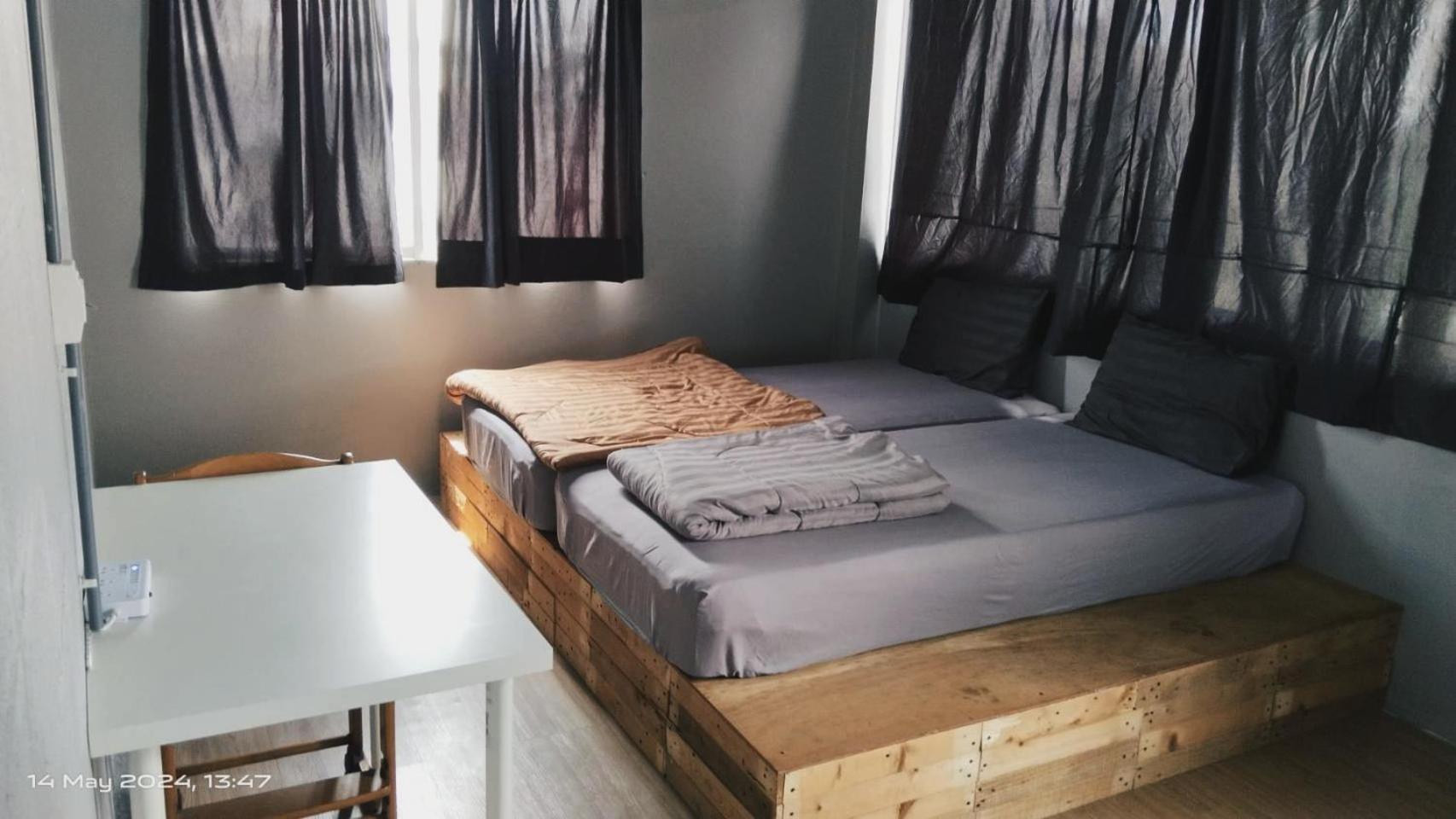Youyen Hostel Bangkok Buitenkant foto