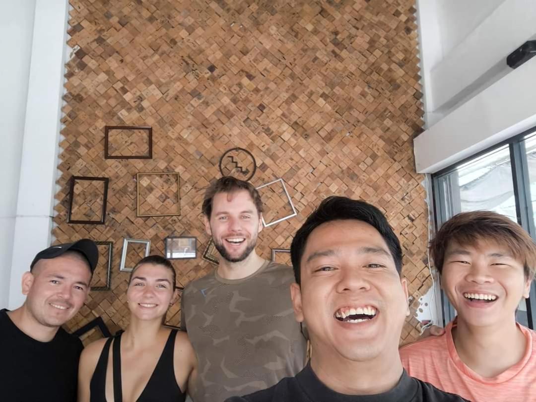 Youyen Hostel Bangkok Buitenkant foto